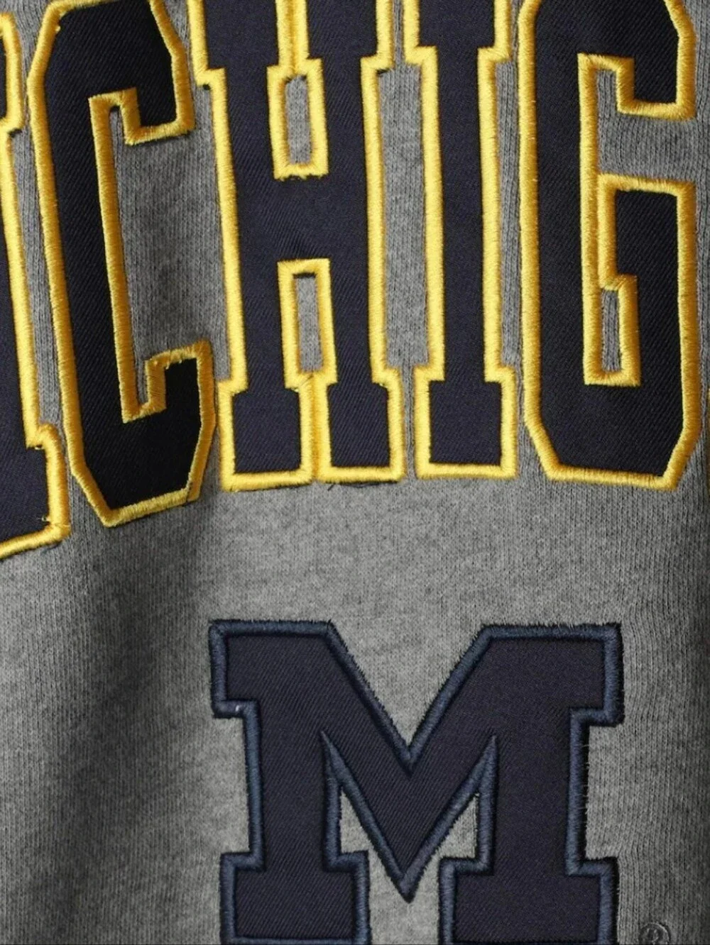 Michigan Wolverines Colosseum Arch & Logo Crew Neck MAIZE & Blue Logo New W/tags